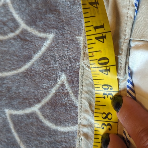 NWT Women's Size 16 Mid Rise Shorts by Croft and Barrow - Picture 6 of 7